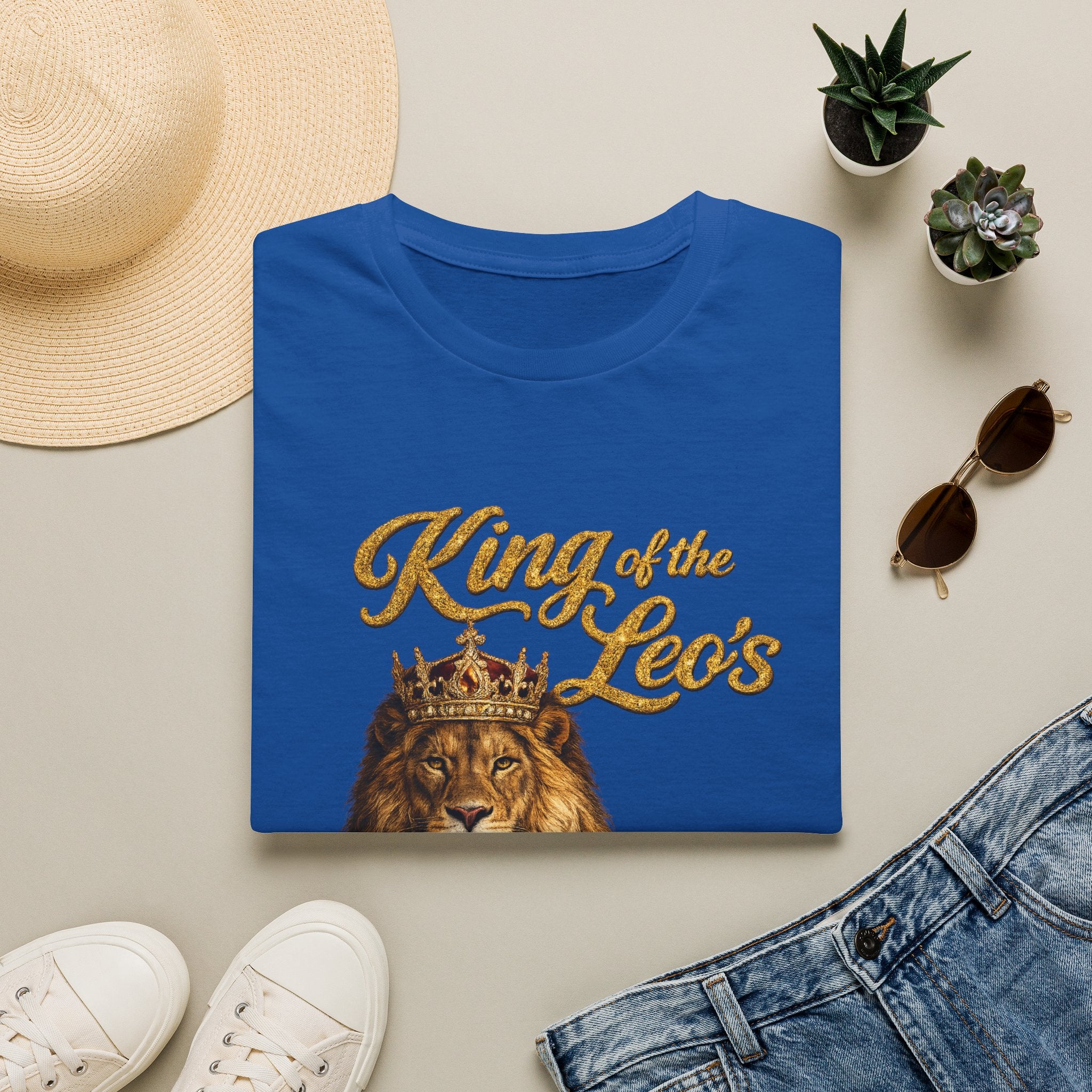 King of the Leo's – Lion Crown Graphic Tee