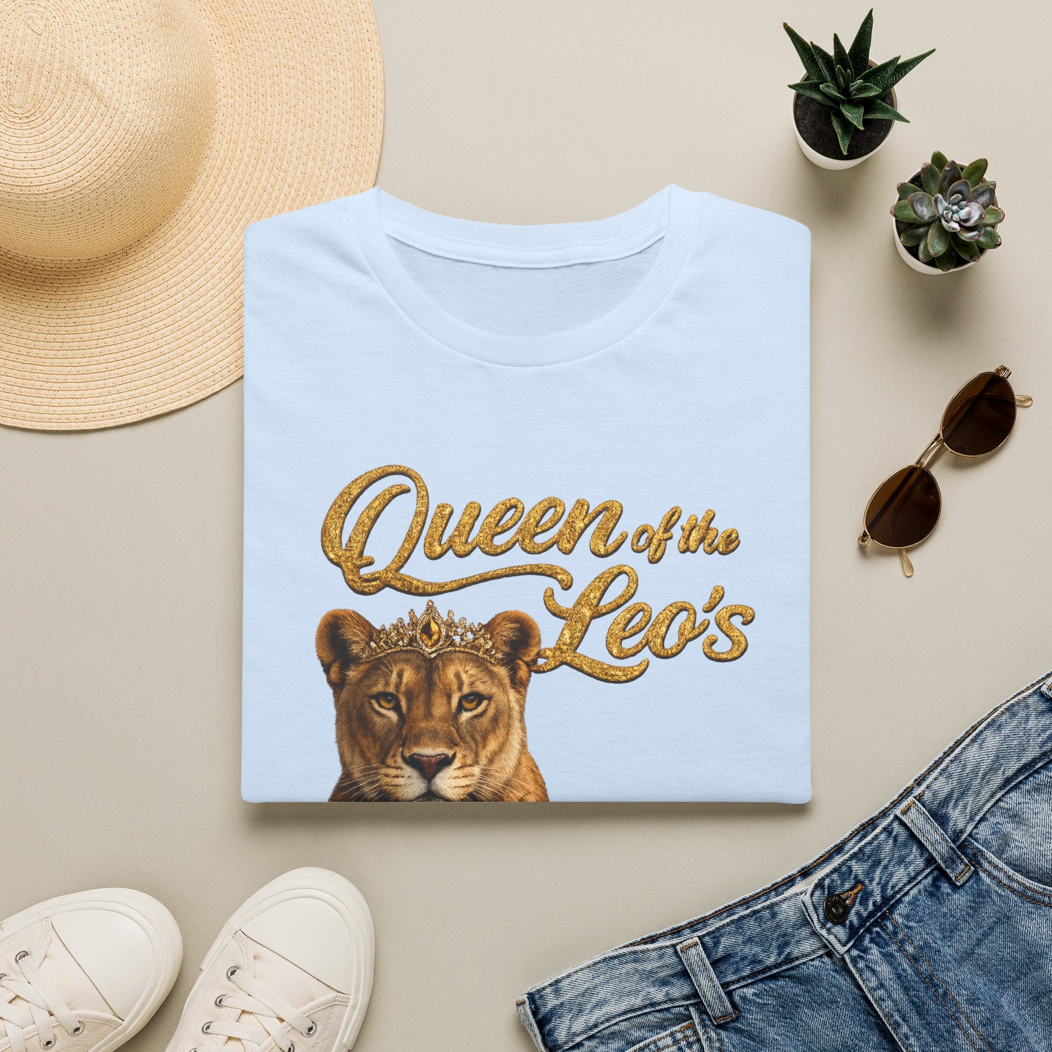 Queen of the Leo's – Lioness Crown Graphic Tee