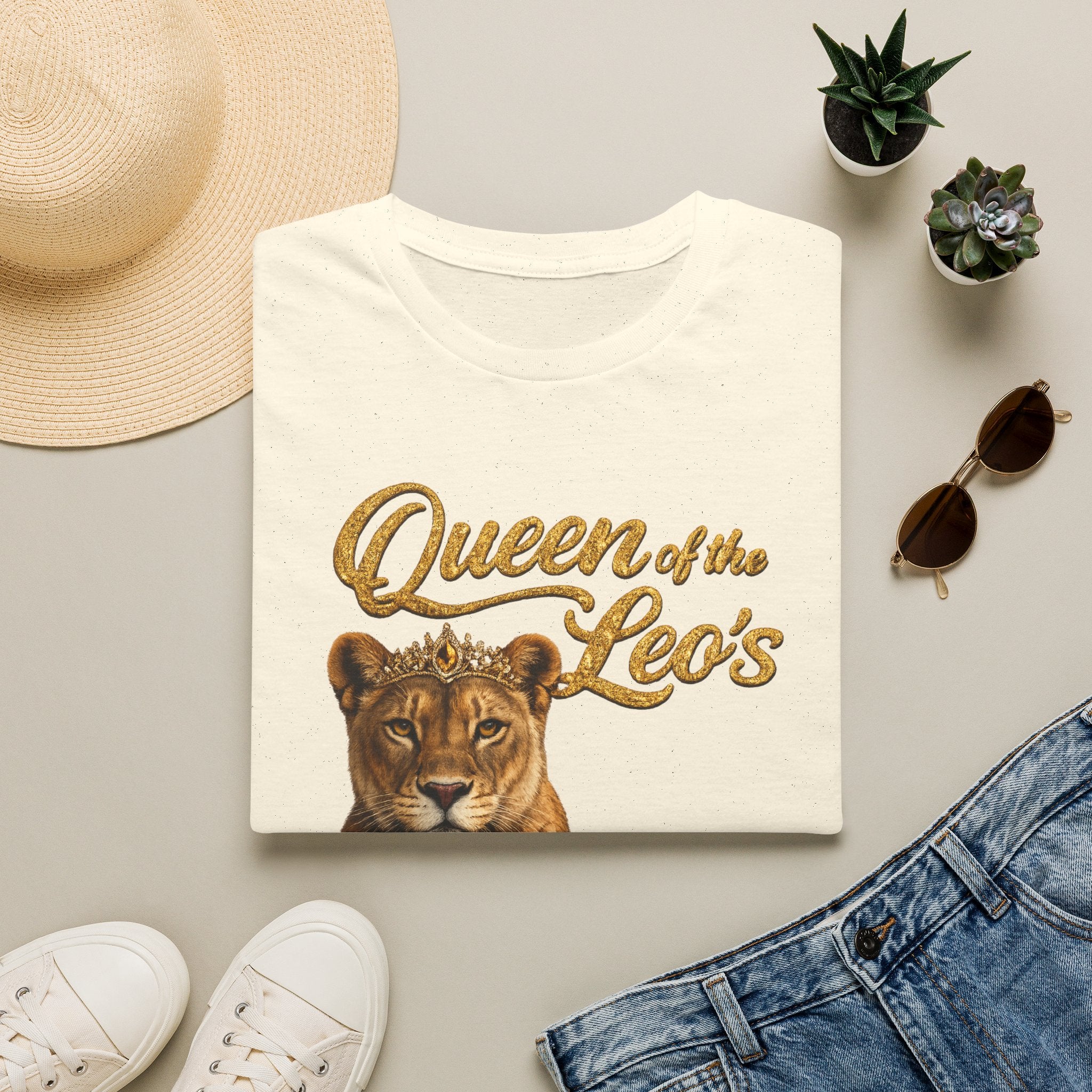 Queen of the Leo's – Lioness Crown Graphic Tee