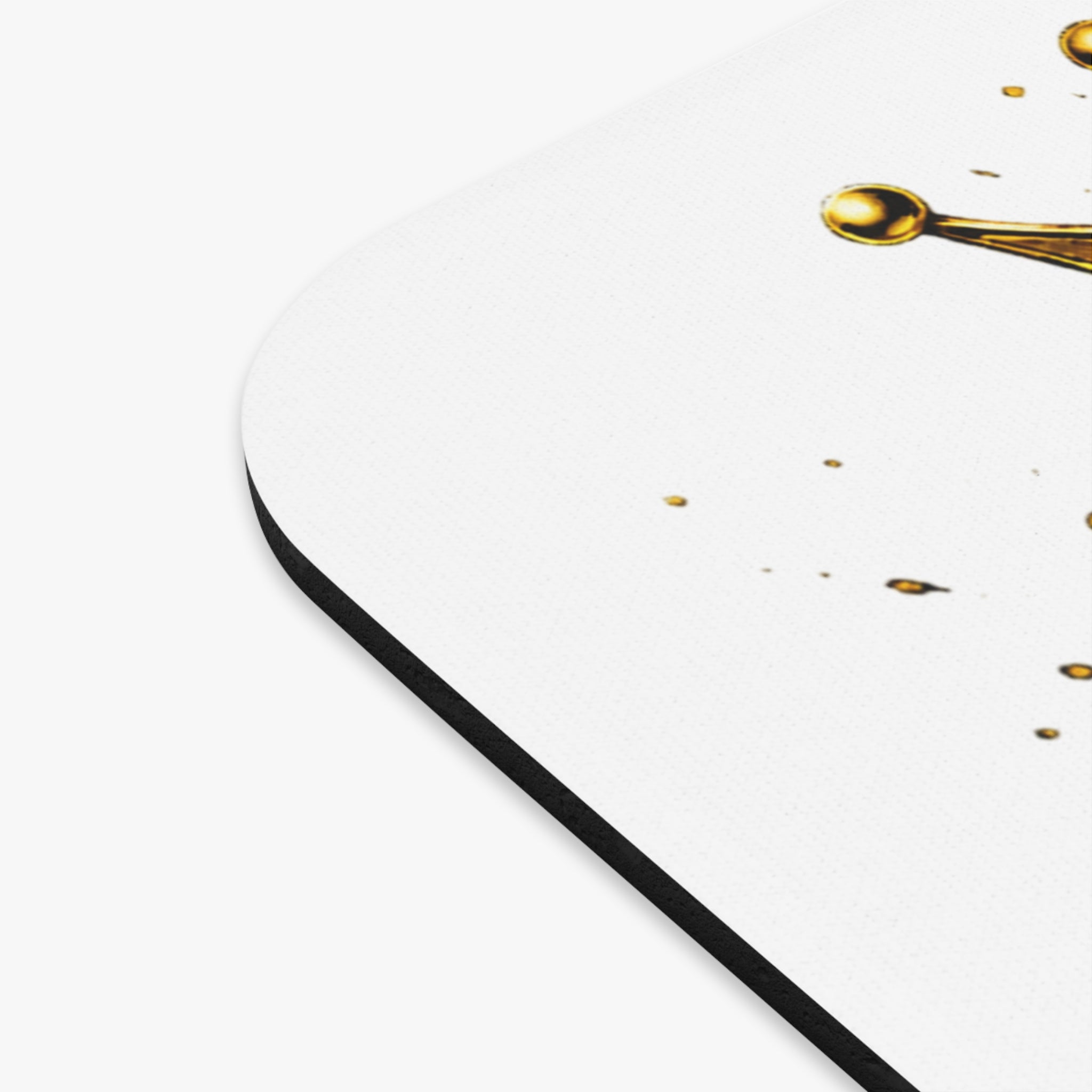 King Mentality Mouse Pad – Bold Gold Crown Graphic Desk Accessory